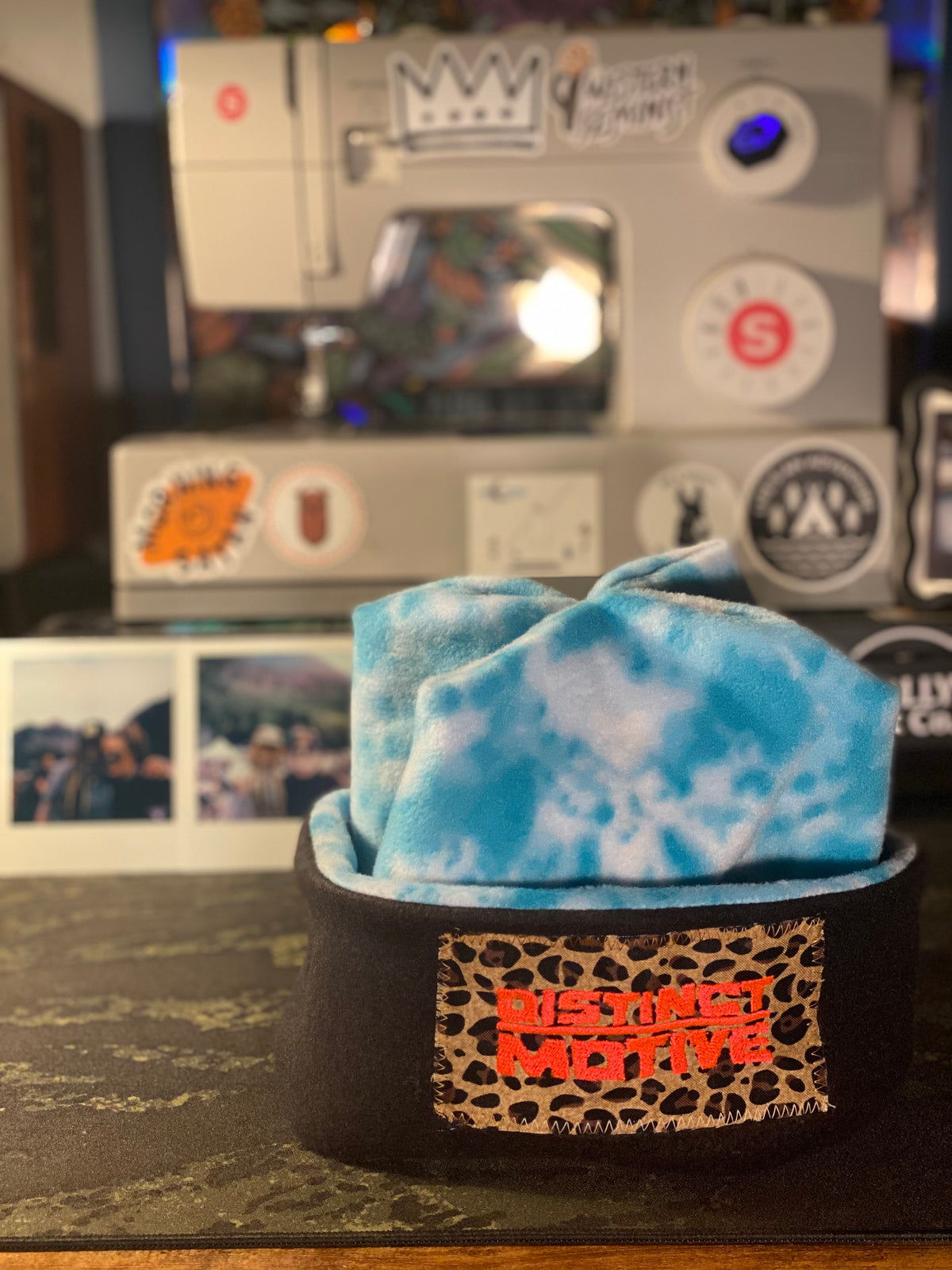 #5 Distinct Motive Large
